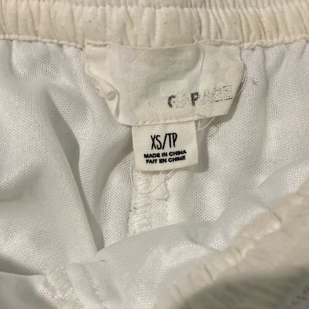White Patterned Shorts - Picture 3 of 4